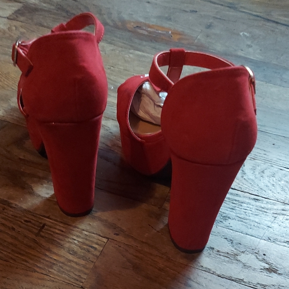 BAMBOO Red Platform Heels with Chunky Block Heel and Peep-Toe - Picture 6 of 11